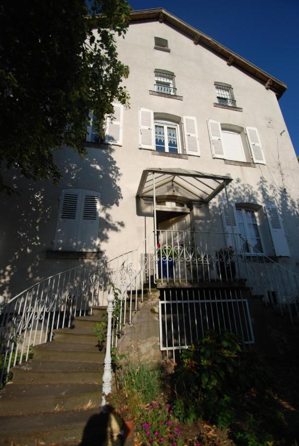 Maison De Retraite Vertaizon Экстерьер фото